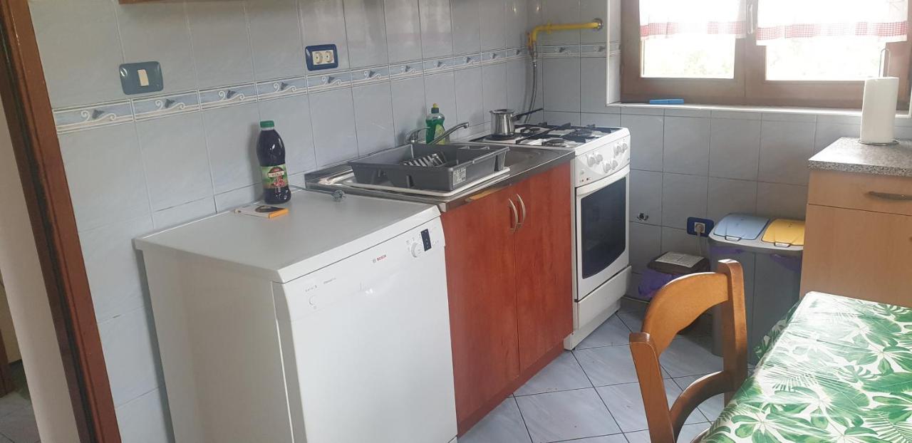 Apartments Nena 3* Ližnjan 외부 사진